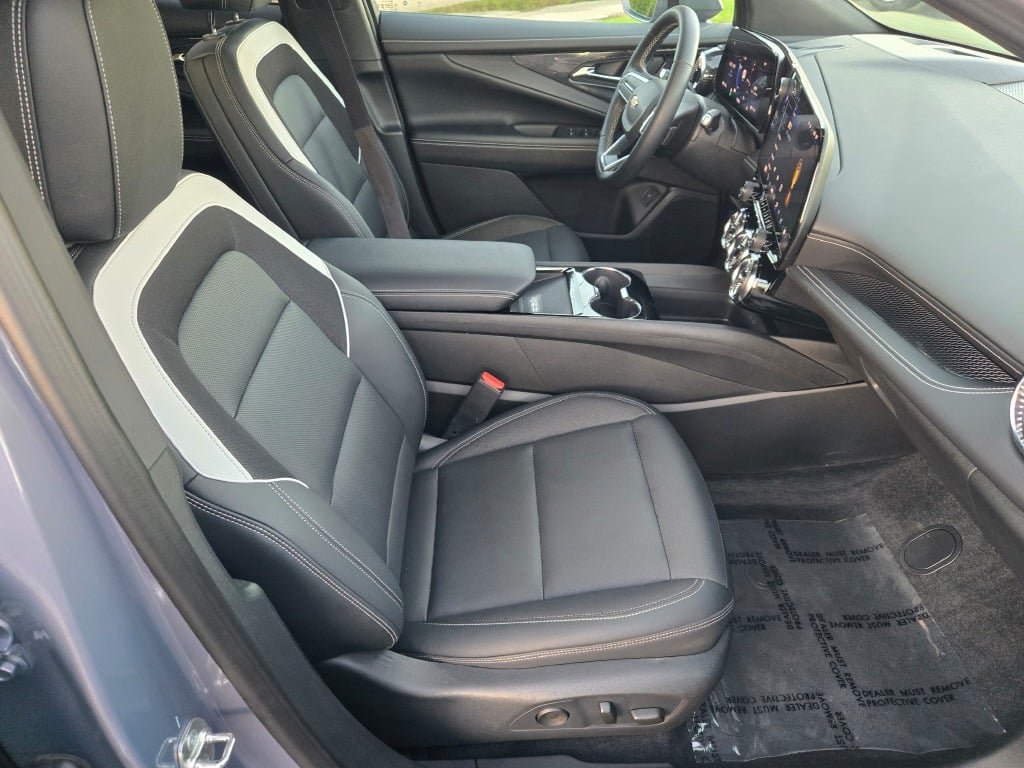 Certified 2024 Chevrolet Blazer EV LT AWD/4WD image 6