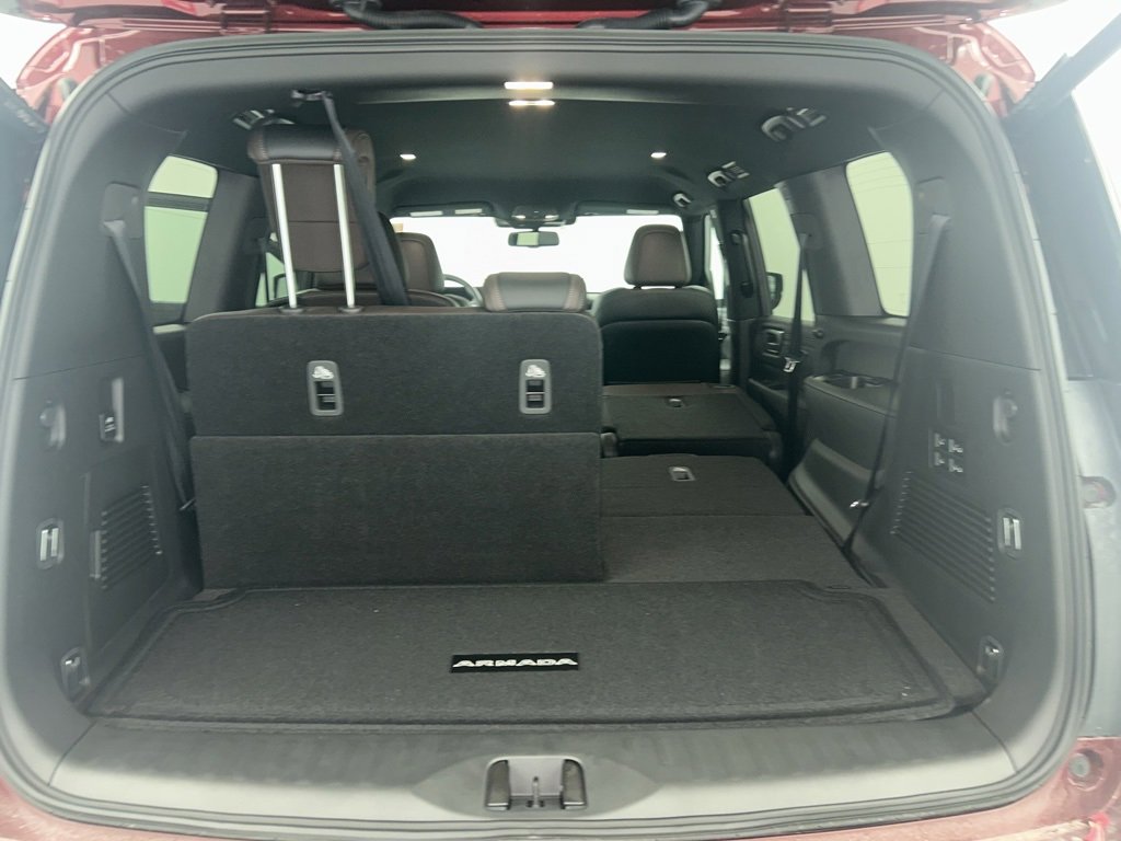 New 2025 Nissan Armada SL w/ Captain's Chari Seat Package image 10