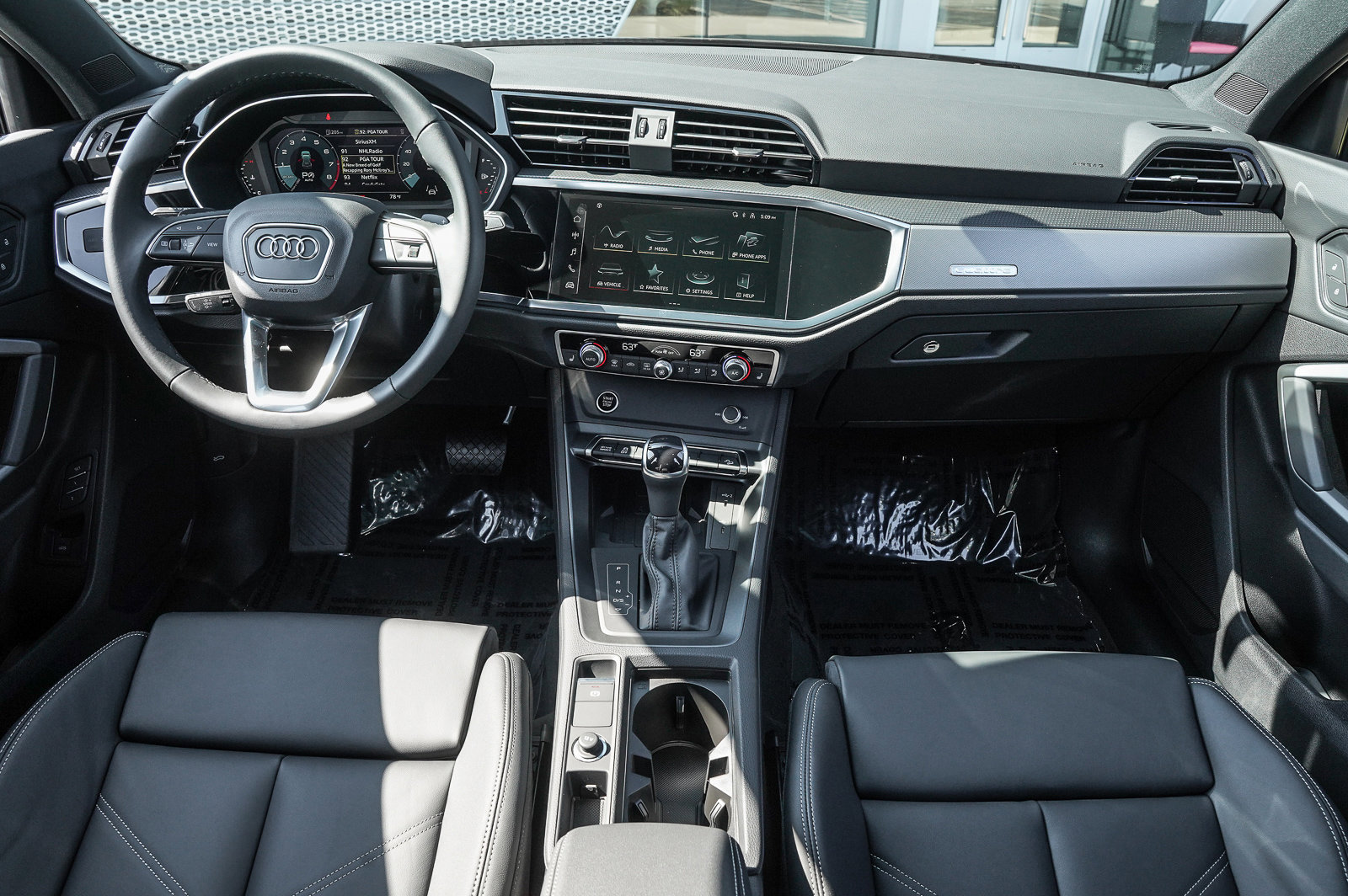 New 2025 Audi Q3 2.0T Premium image 6