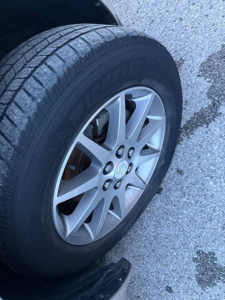 Used 2014 Buick Enclave Leather AWD/4WD image 33