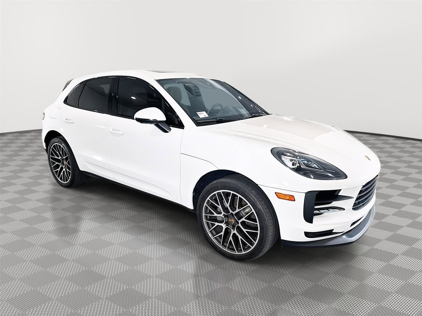 Used 2019 Porsche Macan S AWD/4WD image 6