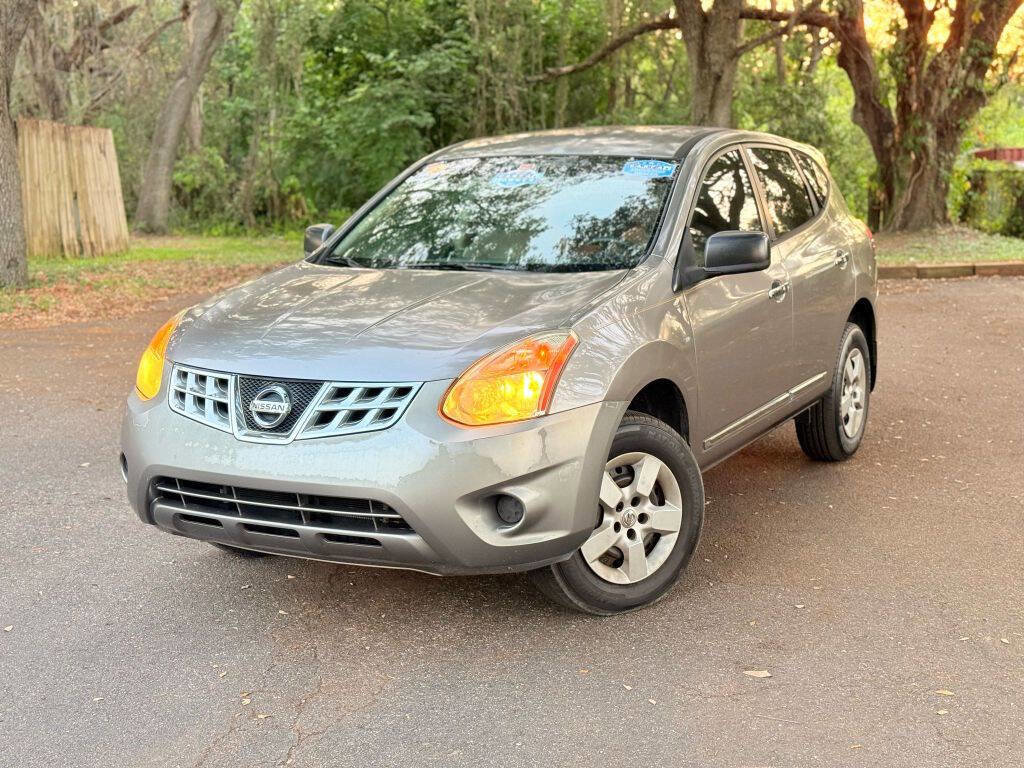 Used 2013 Nissan Rogue S image 1