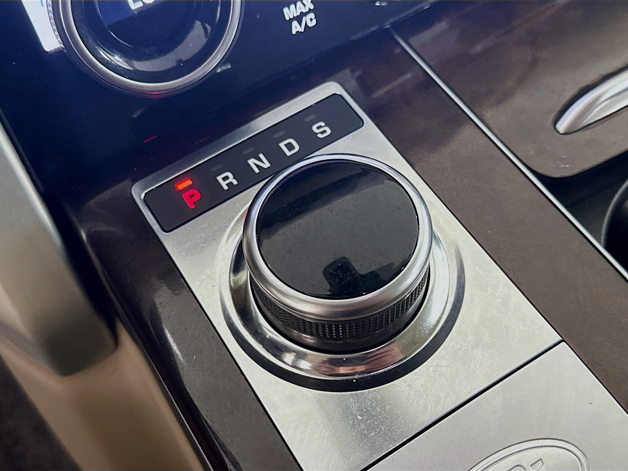 Used 2019 Land Rover Range Rover HSE image 20