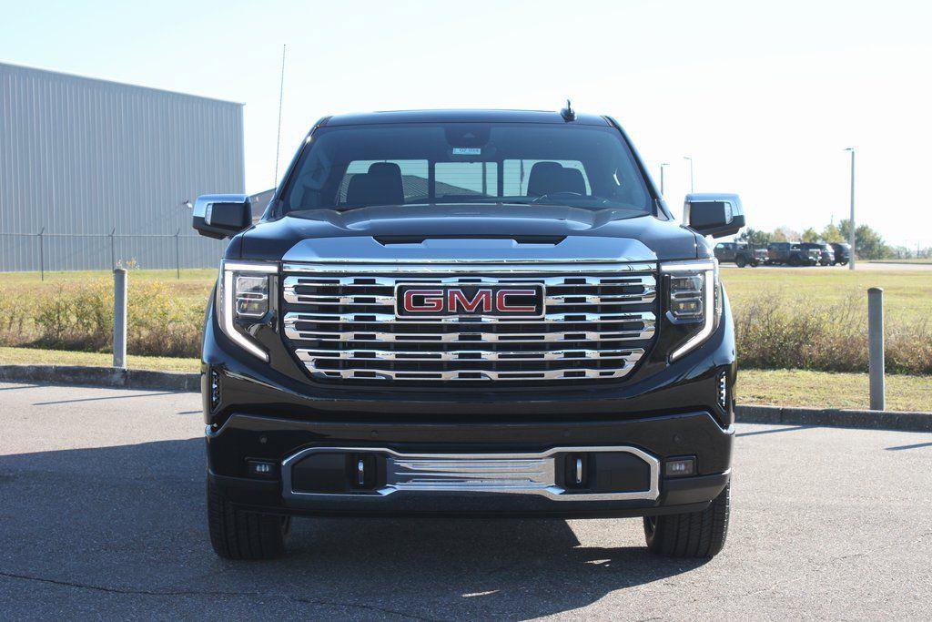 New 2026 GMC Sierra 1500 Denali w/ Denali Reserve Package image 3