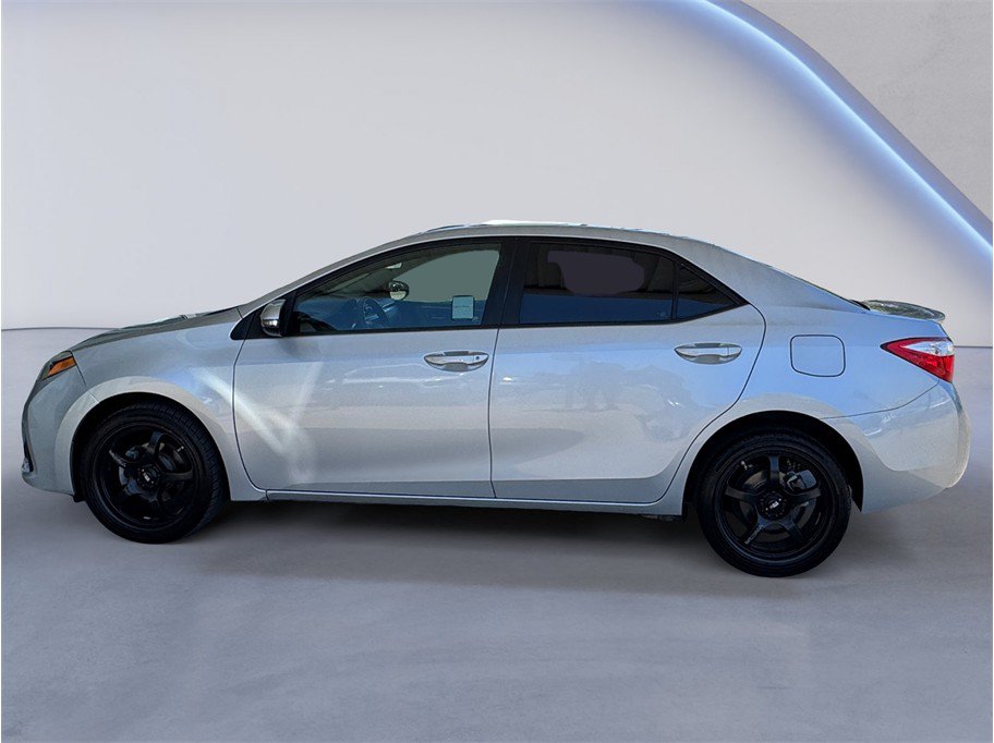 Used 2016 Toyota Corolla S FWD image 3