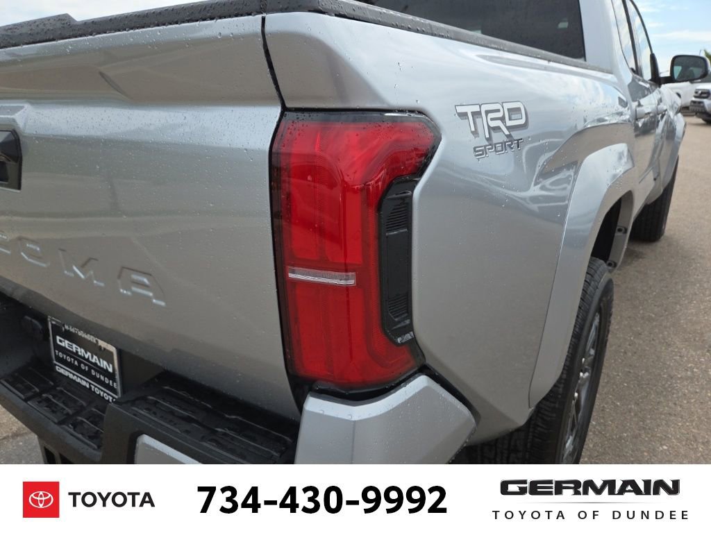 New 2025 Toyota Tacoma TRD Sport image 17