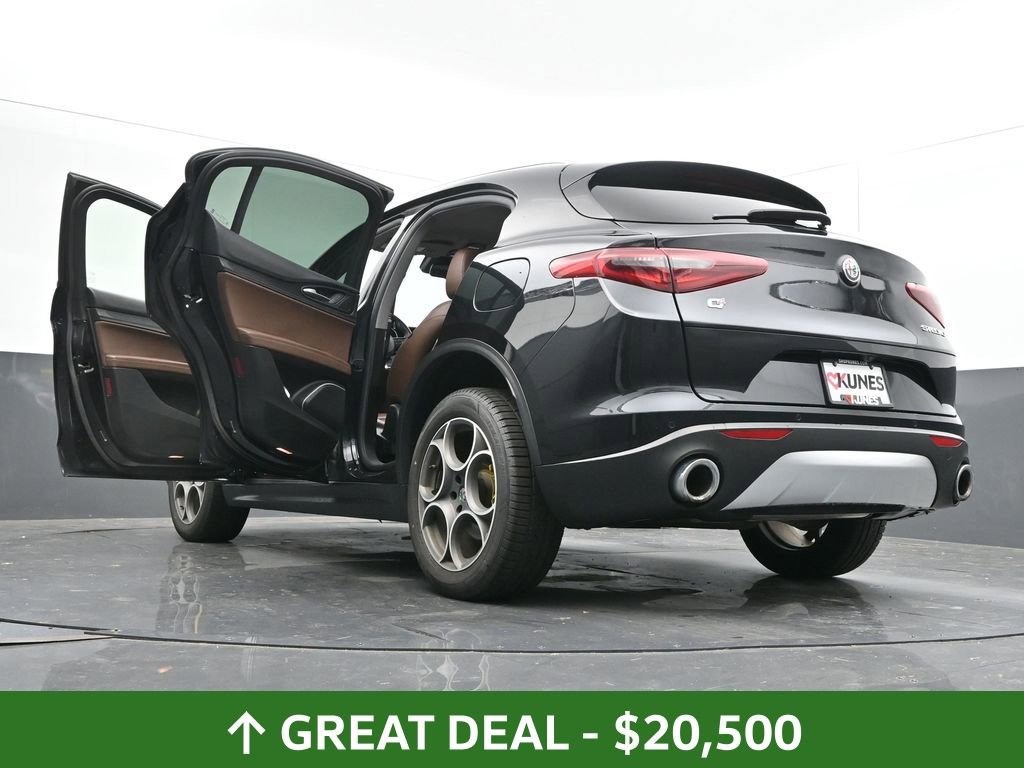 Used 2020 Alfa Romeo Stelvio Sport w/ Cold Weather Package image 68