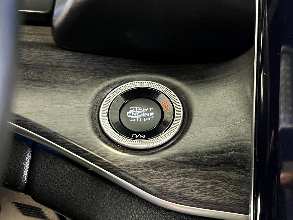 Used 2021 Jeep Grand Cherokee L Overland image 41