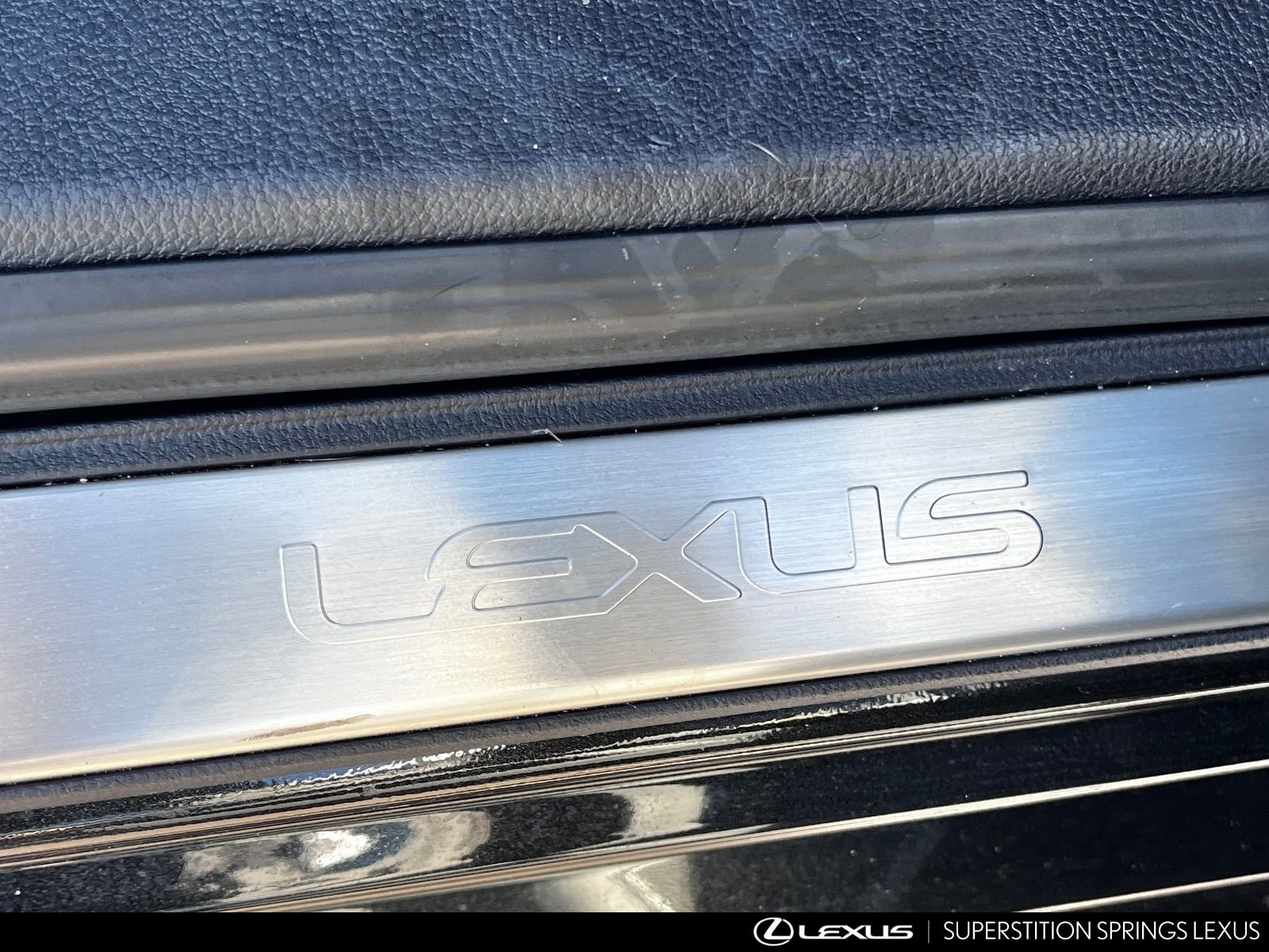 Certified 2024 Lexus ES 300h 300h w/ Premium Package image 30