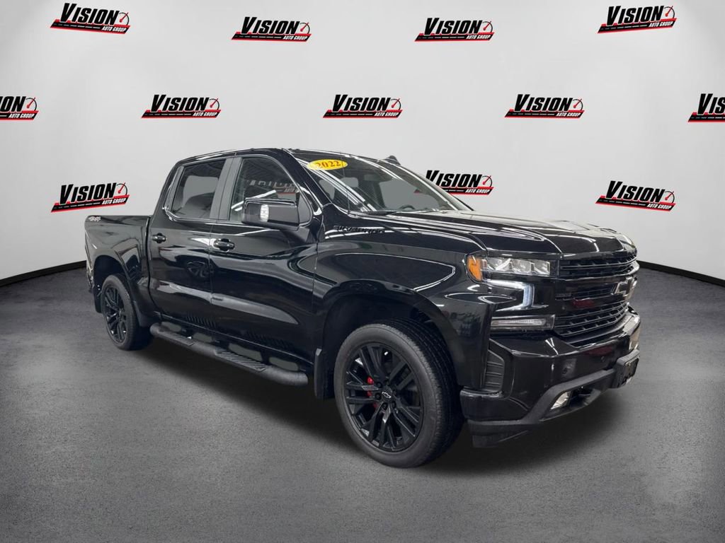 Used 2022 Chevrolet Silverado 1500 RST image 3