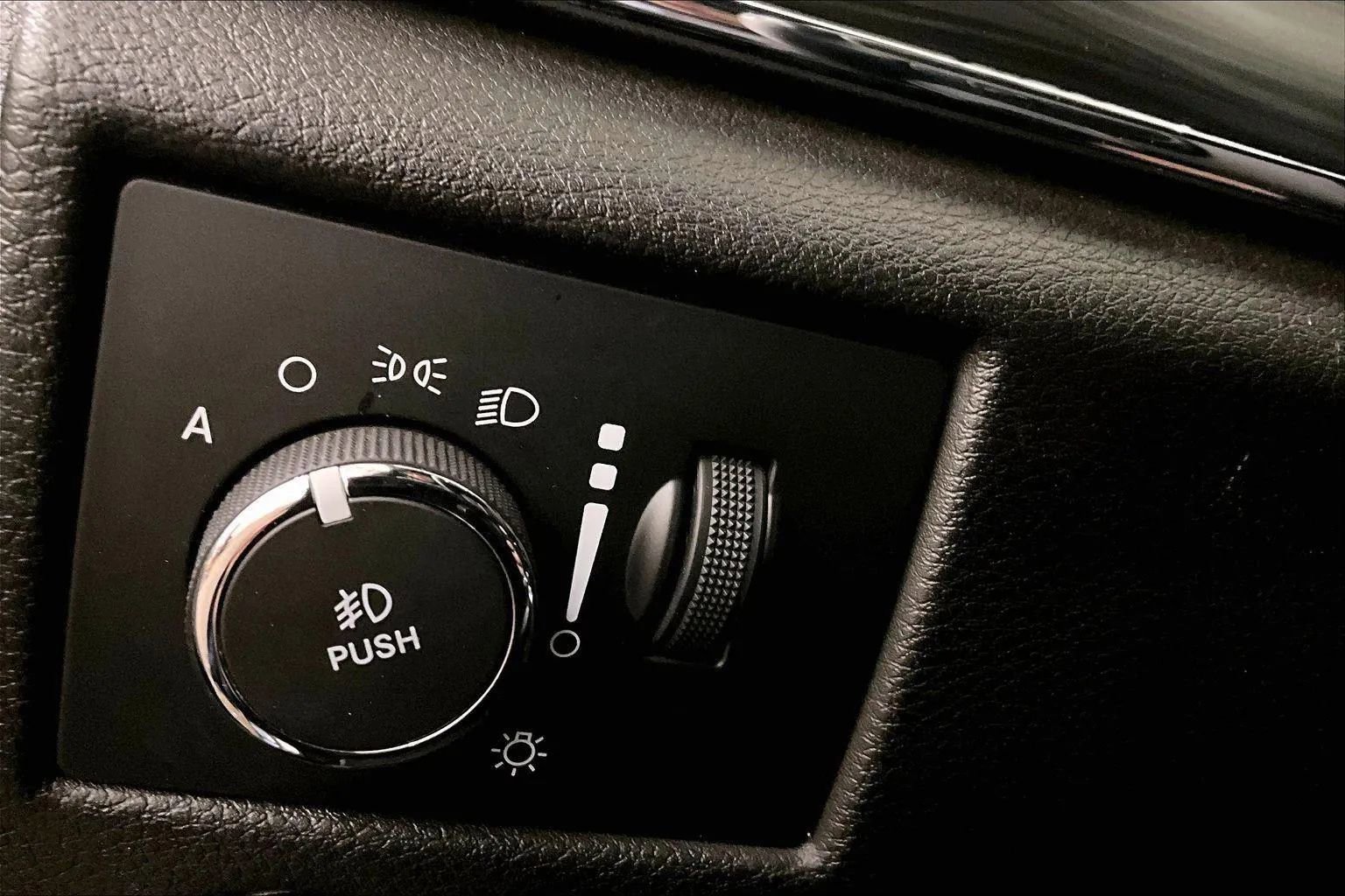 Used 2021 Jeep Grand Cherokee Limited w/ Quick Order Package 28K 80th image 30