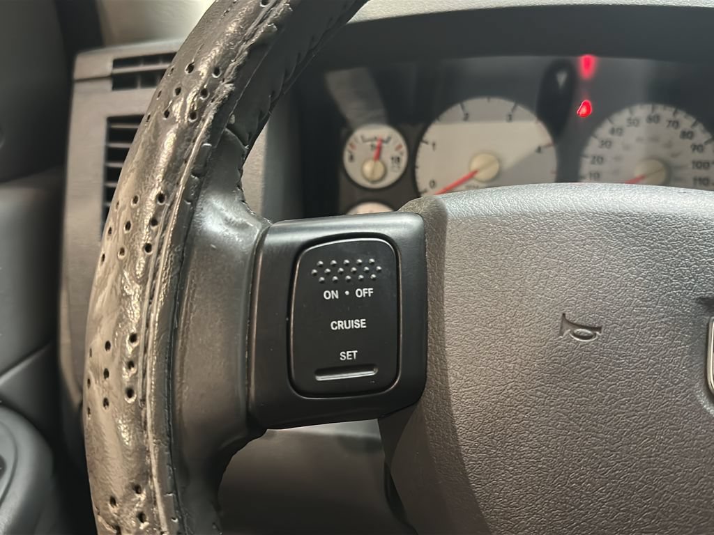 Used 2006 Dodge Ram 2500 Truck Laramie AWD/4WD image 23