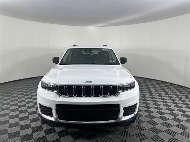 Certified 2023 Jeep Grand Cherokee L Laredo image 2