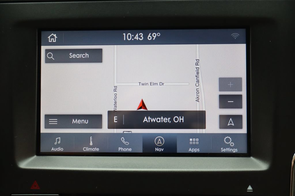 Used 2017 Lincoln Navigator L Select AWD/4WD image 12