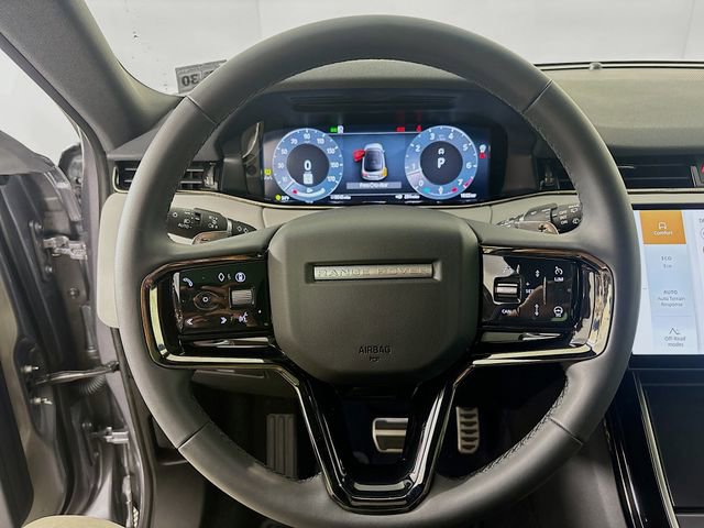 Used 2026 Land Rover Range Rover Evoque Dynamic SE image 12