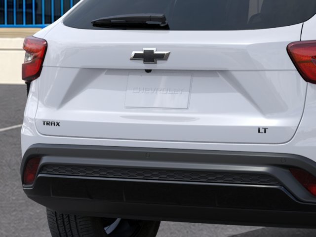 New 2026 Chevrolet Trax LT w/ Driver Confidence Package FWD image 14