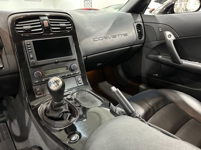 Used 2009 Chevrolet Corvette Z06 w/ Preferred Equipment Group image 16