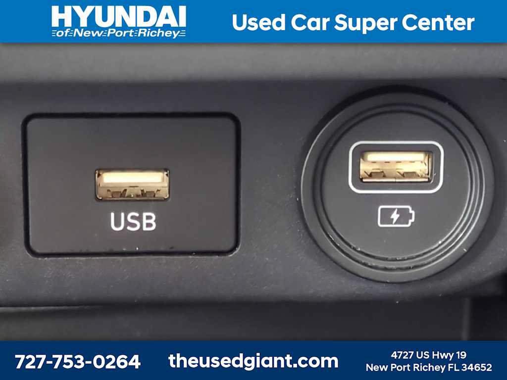 Used 2023 Hyundai Elantra SEL FWD image 20