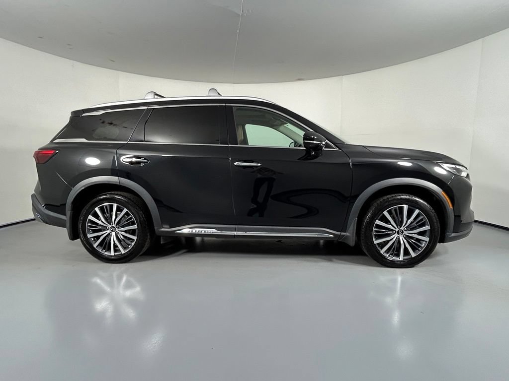 Used 2023 INFINITI QX60 Sensory w/ Vision Package AWD/4WD image 8