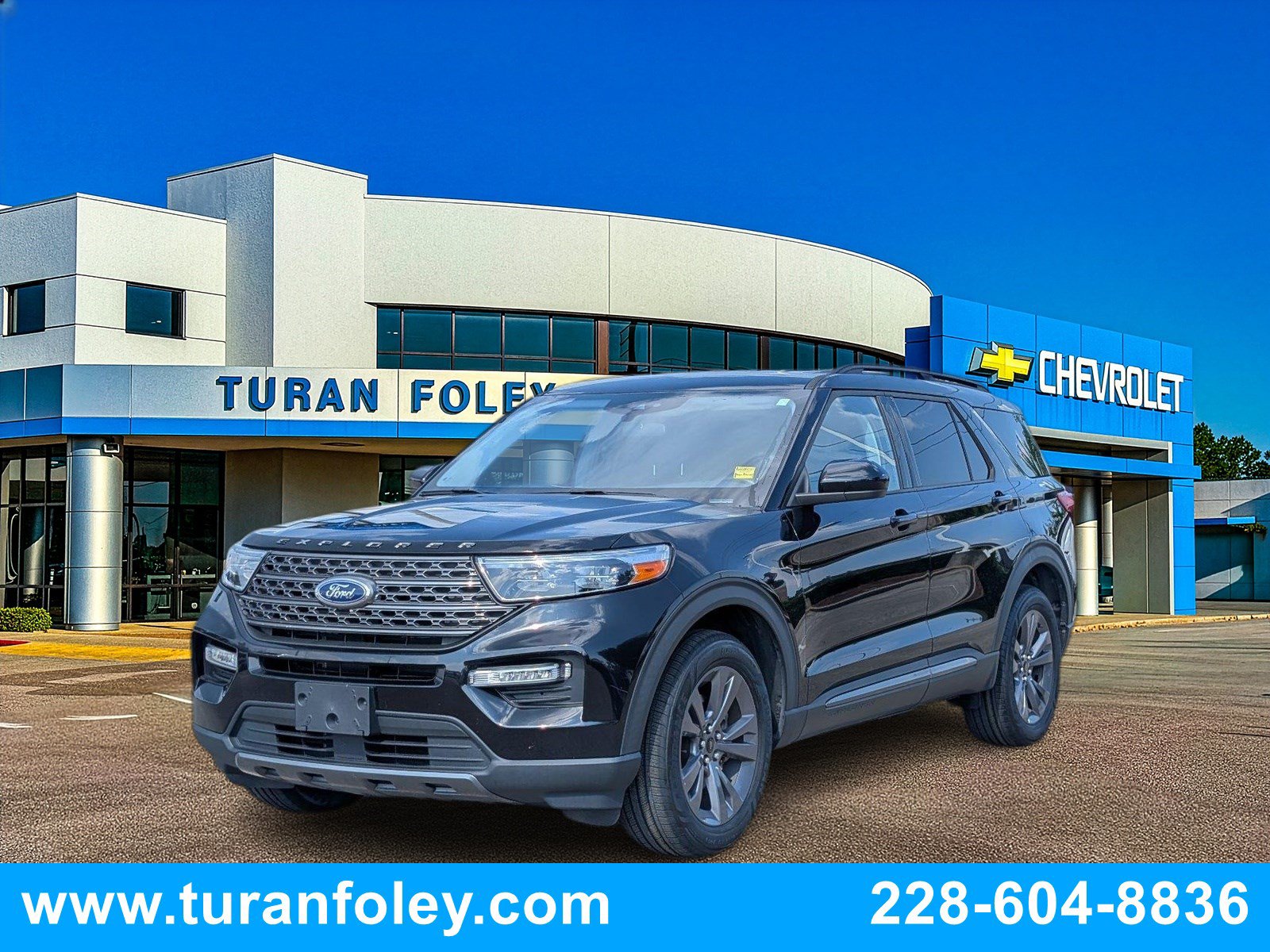 Used 2024 Ford Explorer XLT w/ Equipment Group 202A