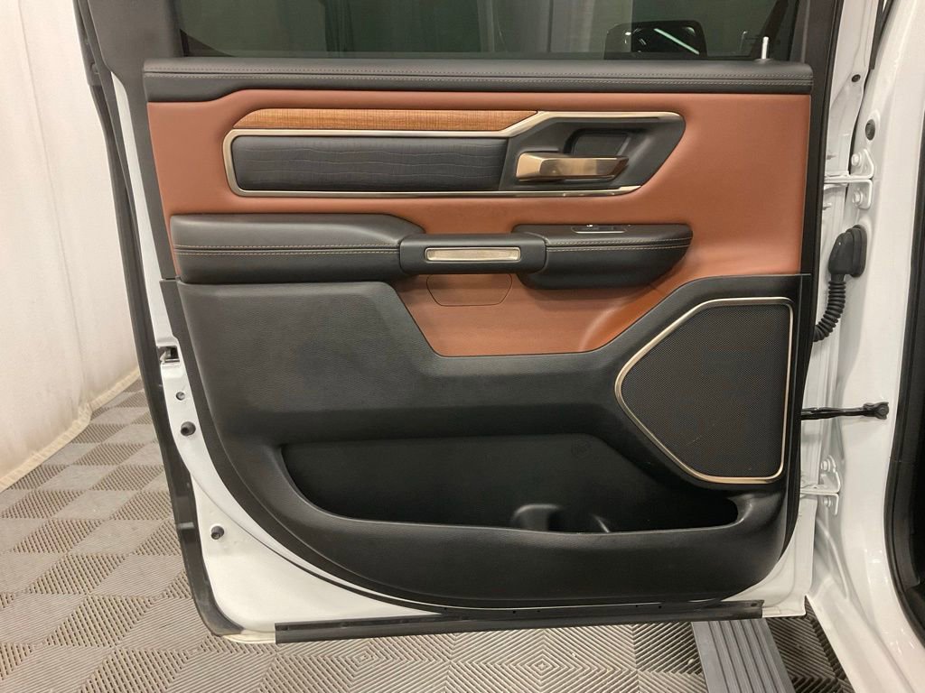 Used 2019 RAM 1500 Limited AWD/4WD image 37
