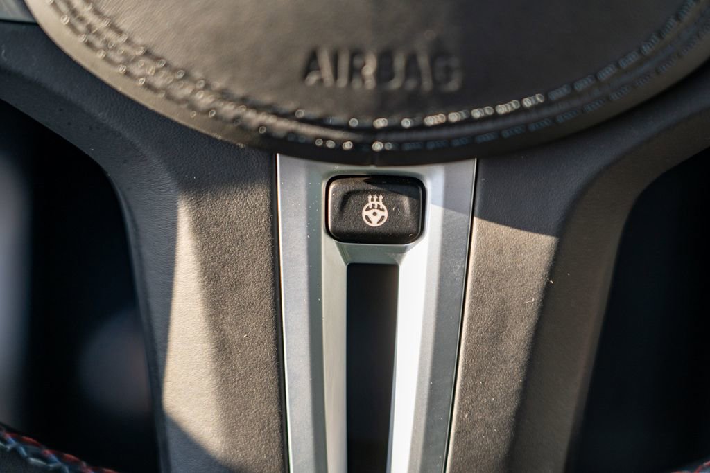 Used 2021 BMW X6 M w/ Competition Package image 33