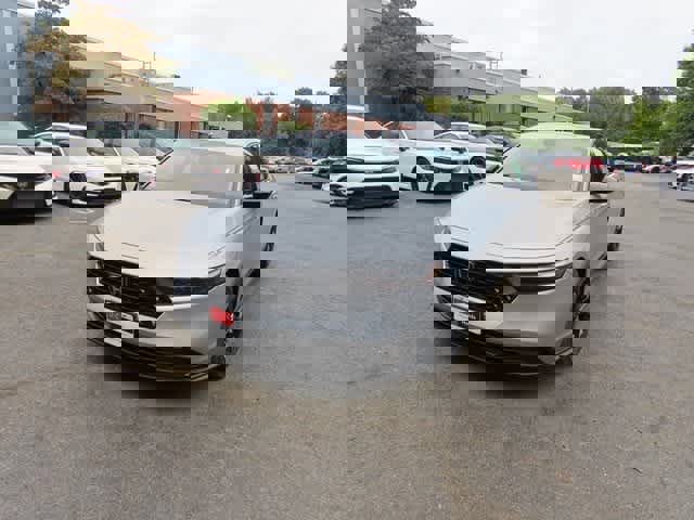 New 2025 Honda Accord SE