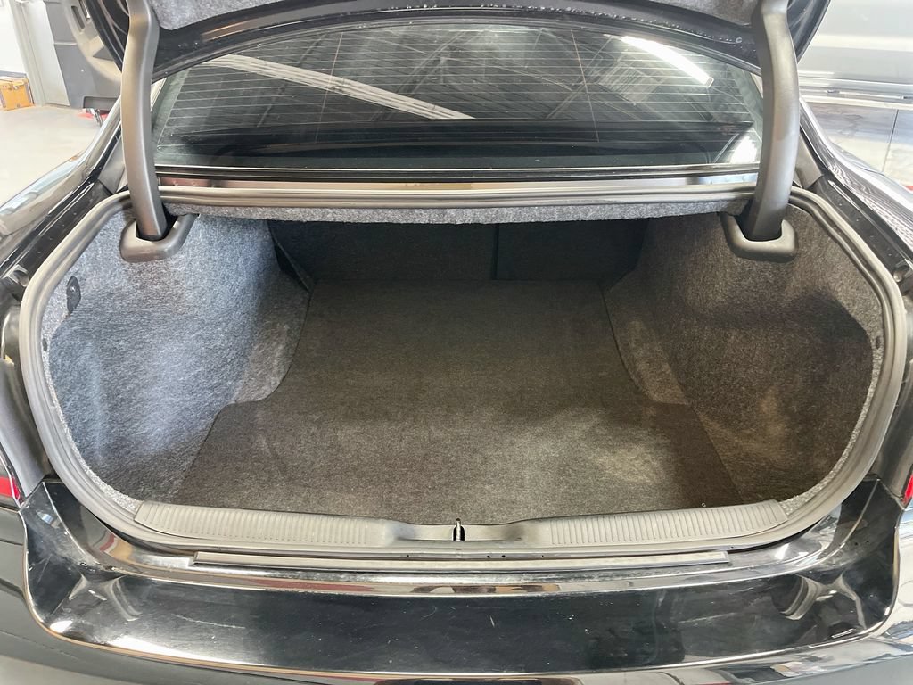 Used 2023 Dodge Charger R/T RWD image 25