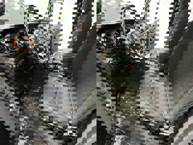 Used 2021 Jeep Gladiator Mojave image 16