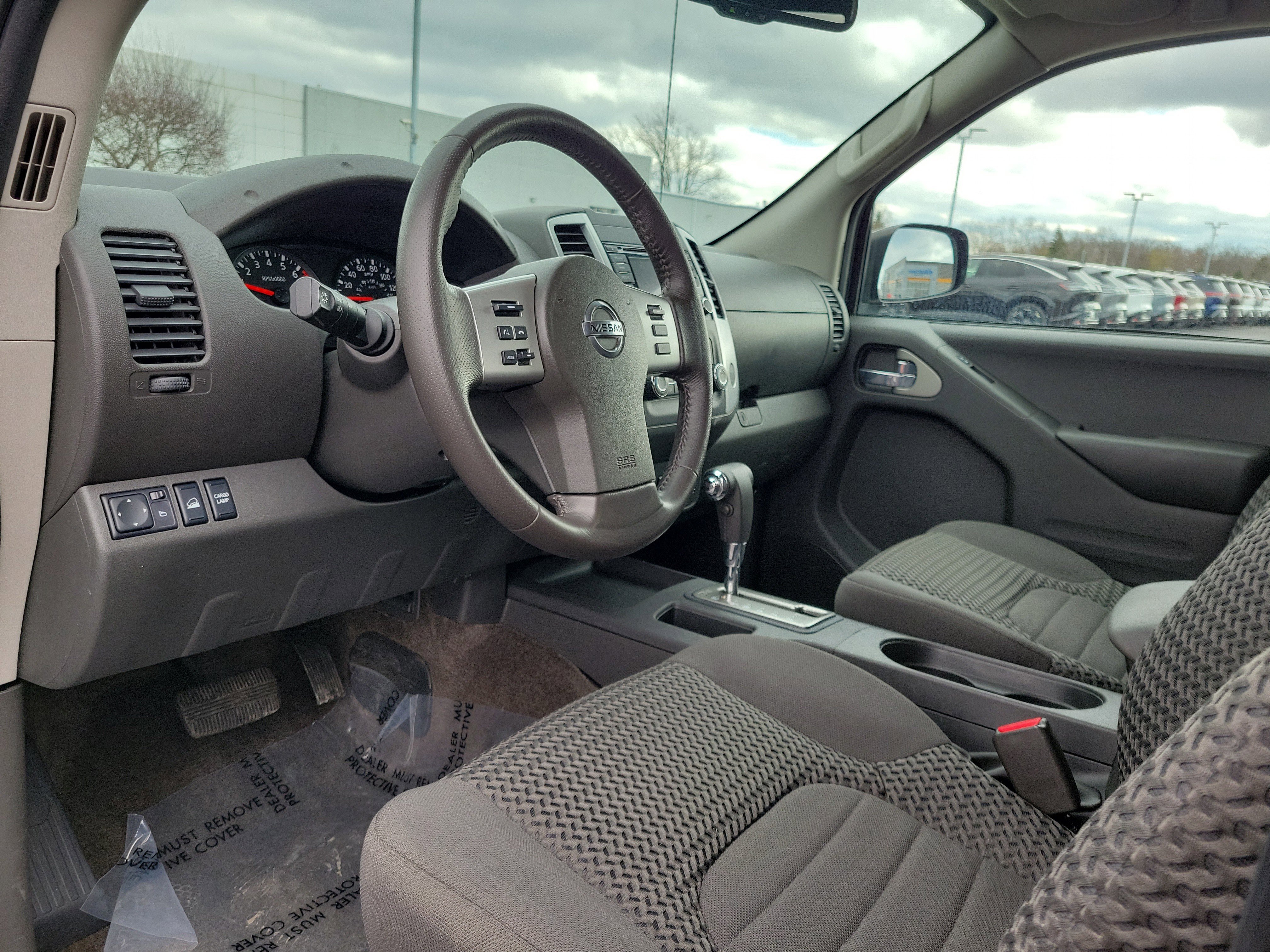 Certified 2017 Nissan Frontier SV w/ SV Value Truck Package image 19