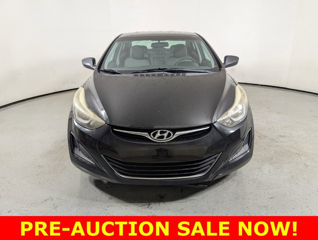 Used 2015 Hyundai Elantra SE video 2