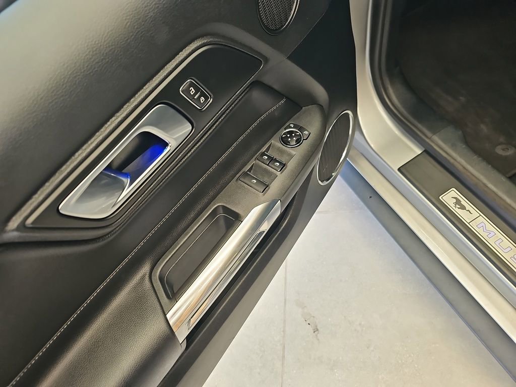 Used 2023 Ford Mustang Premium image 14
