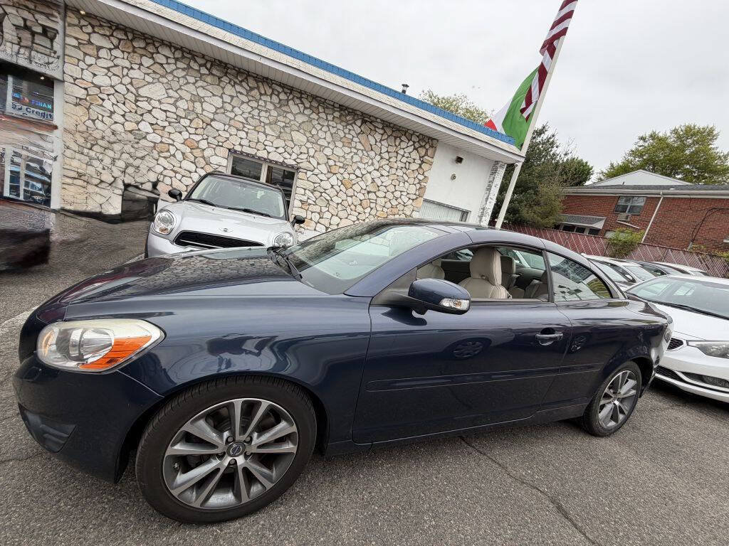 Used 2012 Volvo C70 T5 FWD image 3