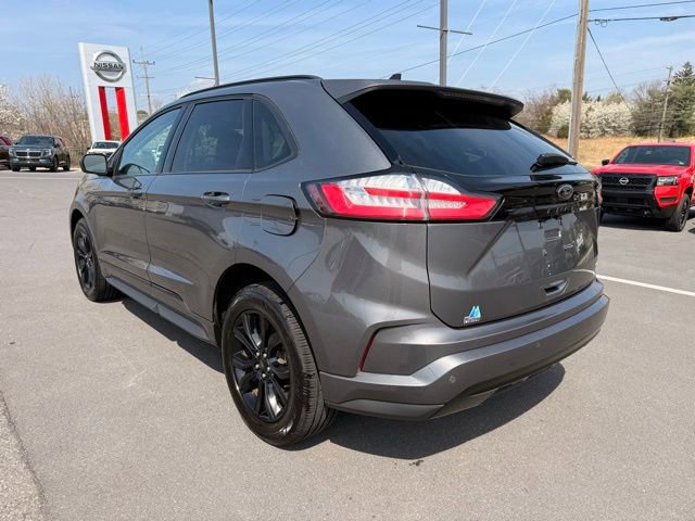 Used 2024 Ford Edge SE w/ Black Appearance Package AWD/4WD image 7