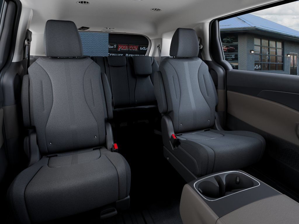 New 2026 Kia Carnival LX FWD image 16