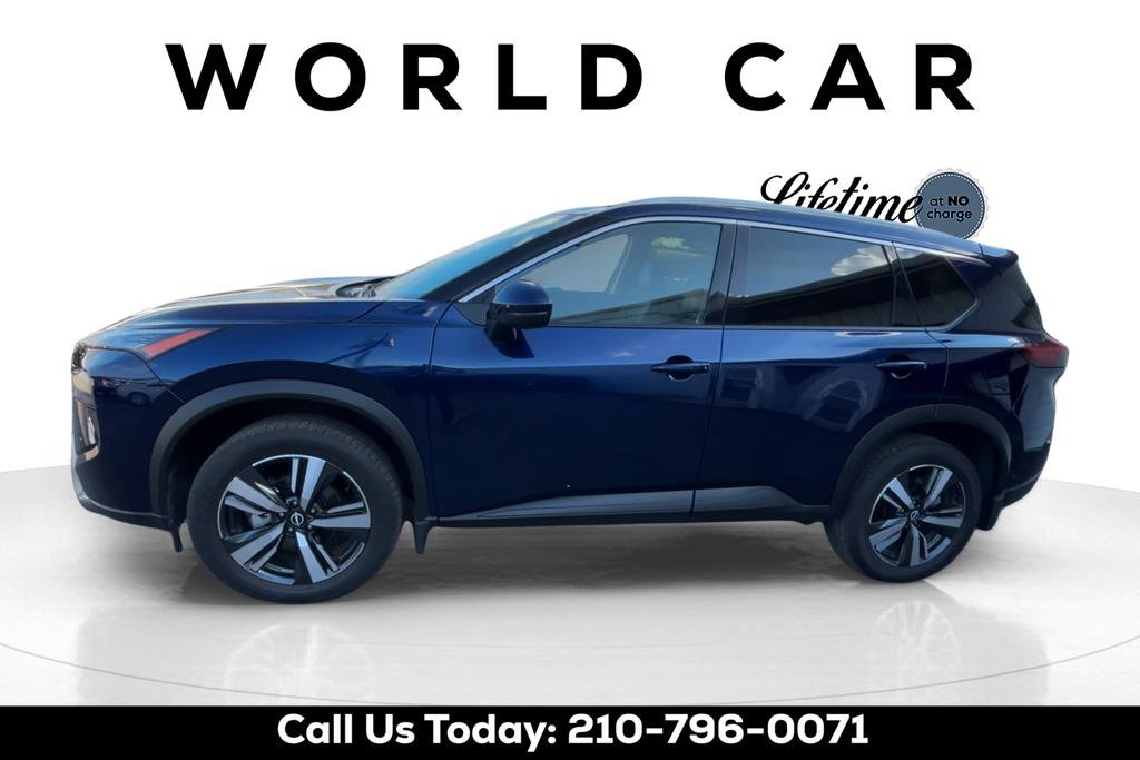 Used 2024 Nissan Rogue SL w/ SL Premium Package image 5
