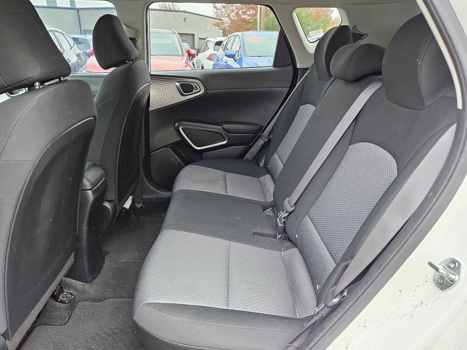 Used 2023 Kia Soul LX w/ Option Group 015 image 16