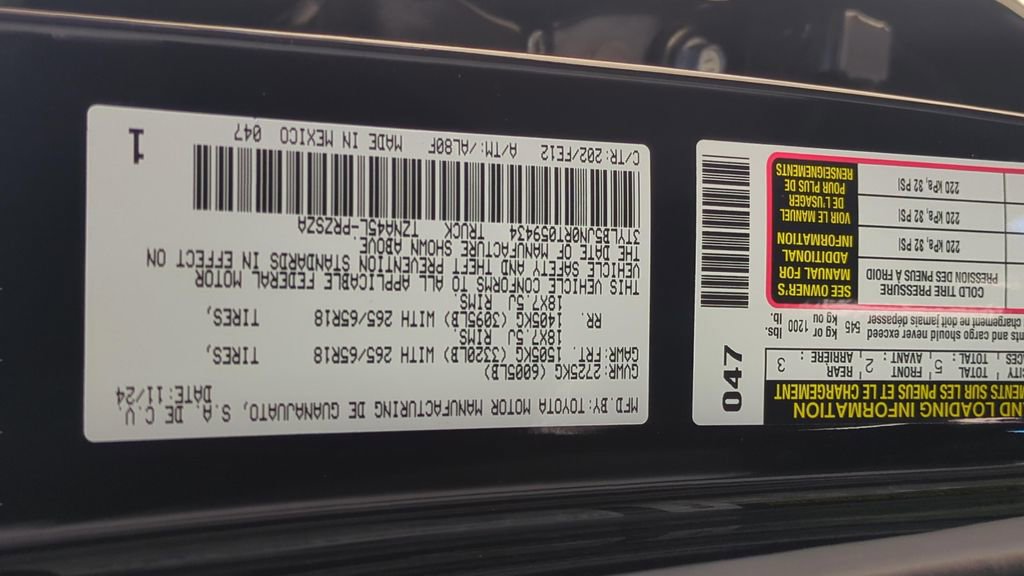 Used 2024 Toyota Tacoma TRD Sport image 24