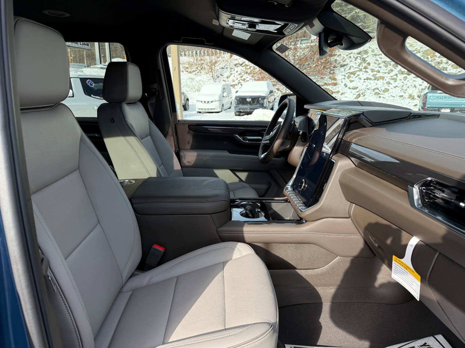 New 2026 GMC Yukon Elevation image 24