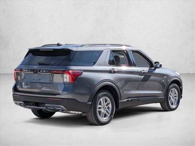 New 2026 Ford Explorer Active w/ Active Comfort Package image 2