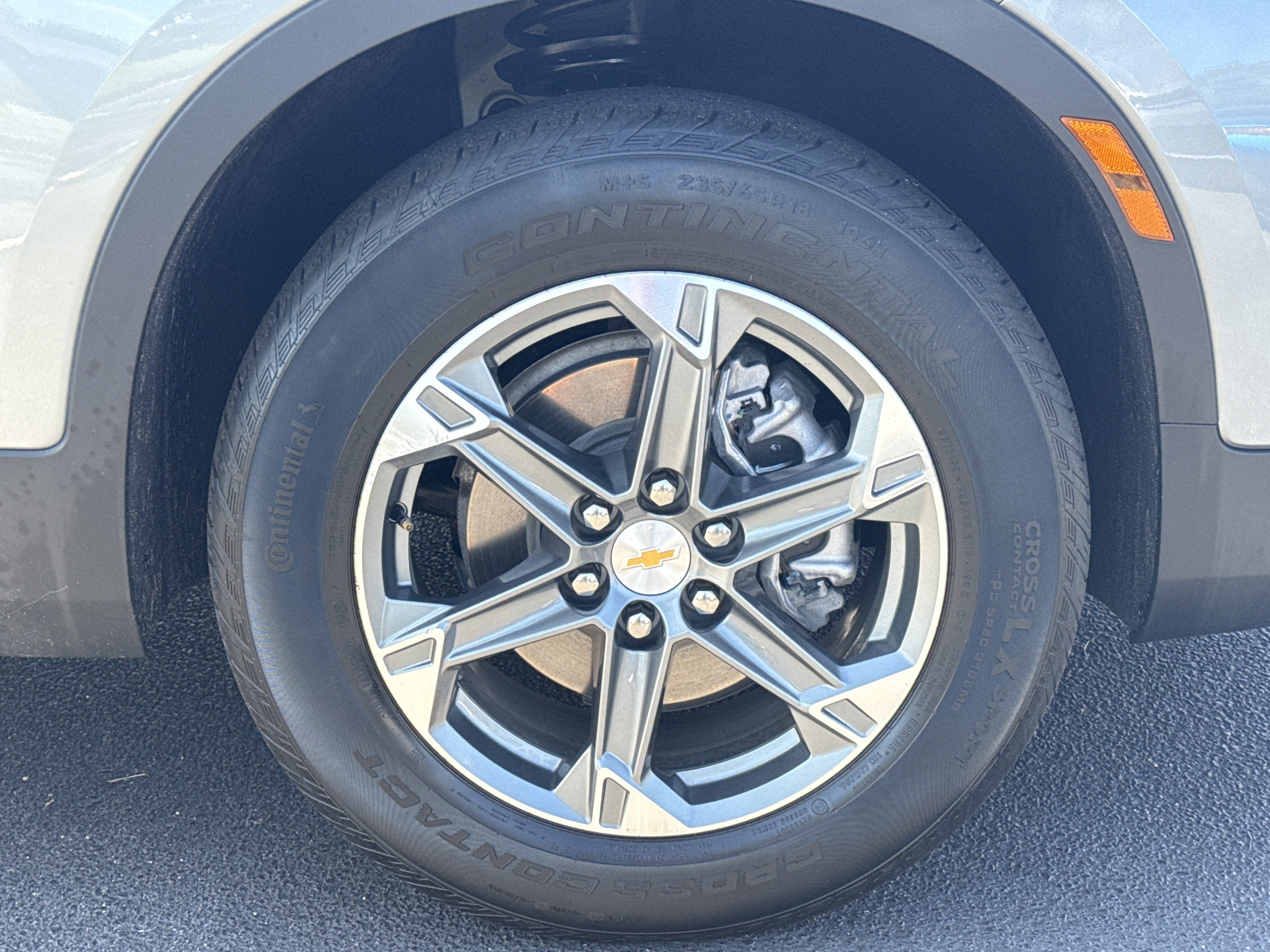 Used 2025 Chevrolet Blazer LT FWD image 13