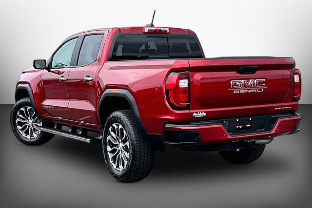 Used 2025 GMC Canyon Denali image 11