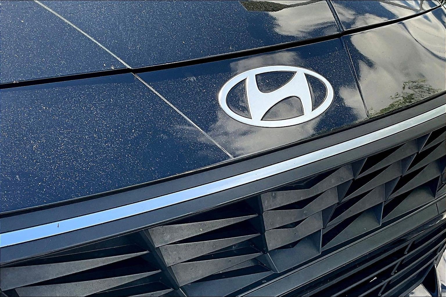 Used 2024 Hyundai Elantra SEL FWD image 32