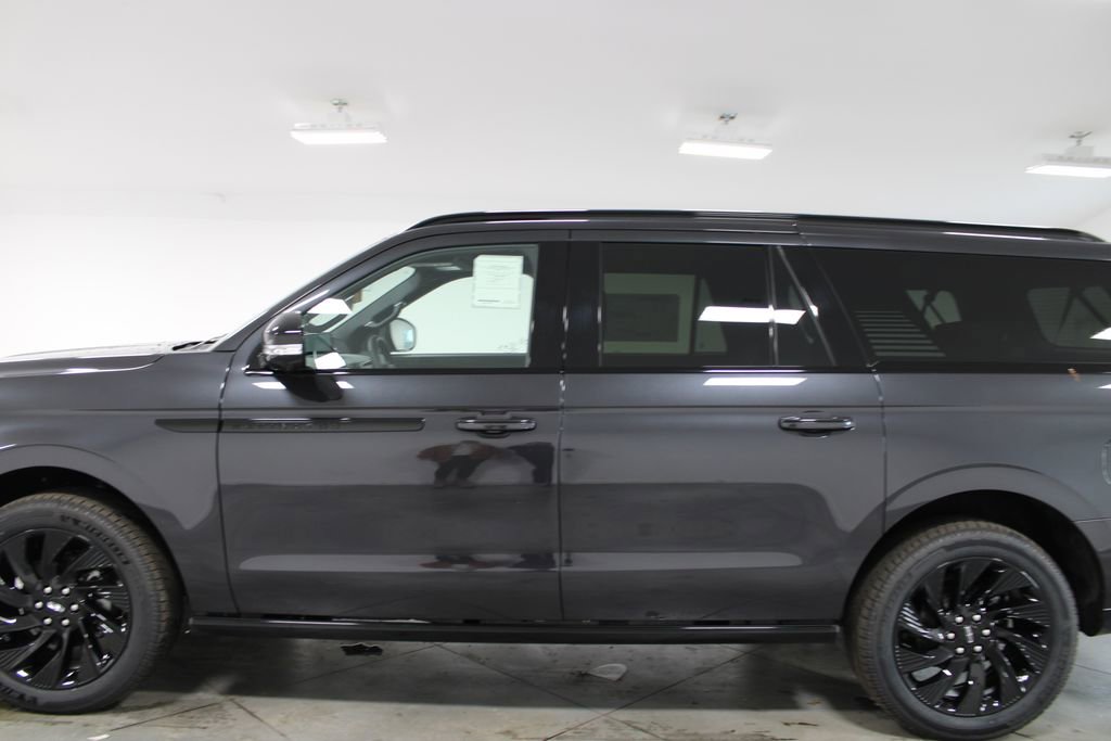 New 2026 Lincoln Navigator L Reserve image 5