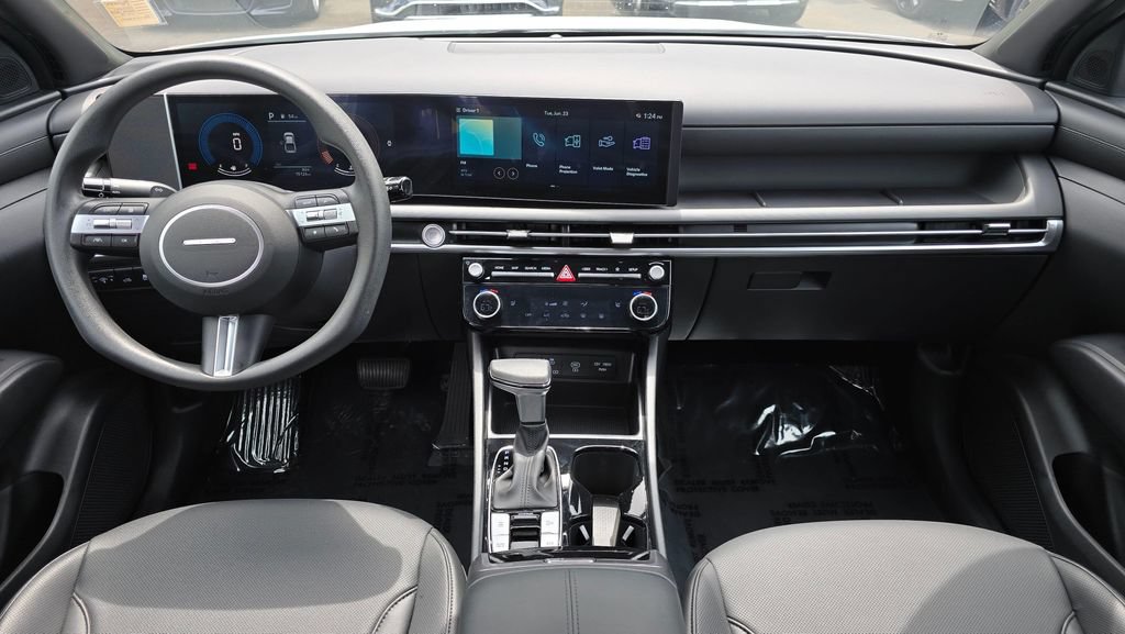 Used 2025 Hyundai Santa Cruz SEL AWD/4WD image 18