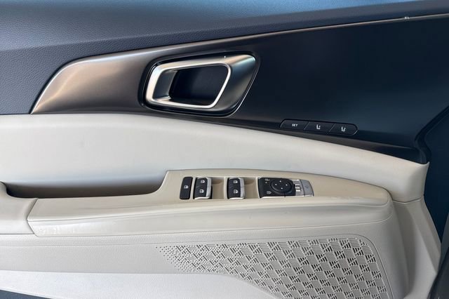 New 2026 Kia Carnival SX FWD image 12