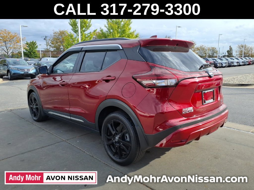 Used 2022 Nissan Kicks SR FWD image 6