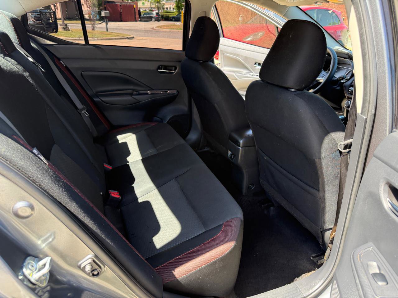 Used 2025 Nissan Versa SR w/ Trunk Package image 19