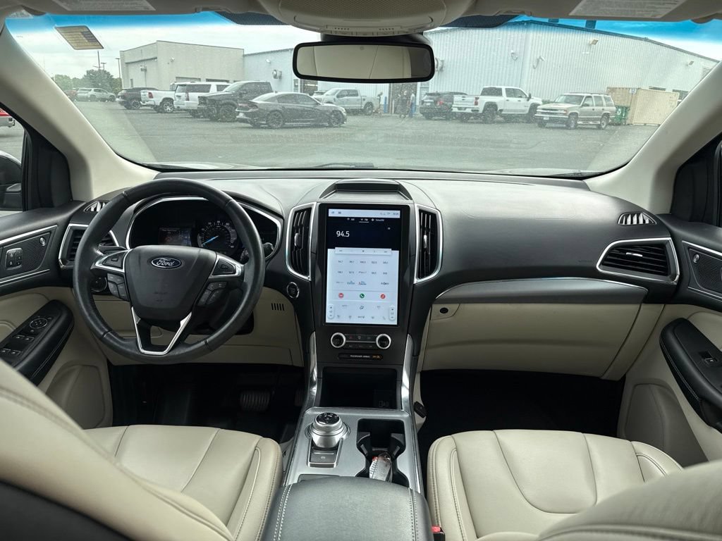 Used 2021 Ford Edge Titanium AWD/4WD image 14