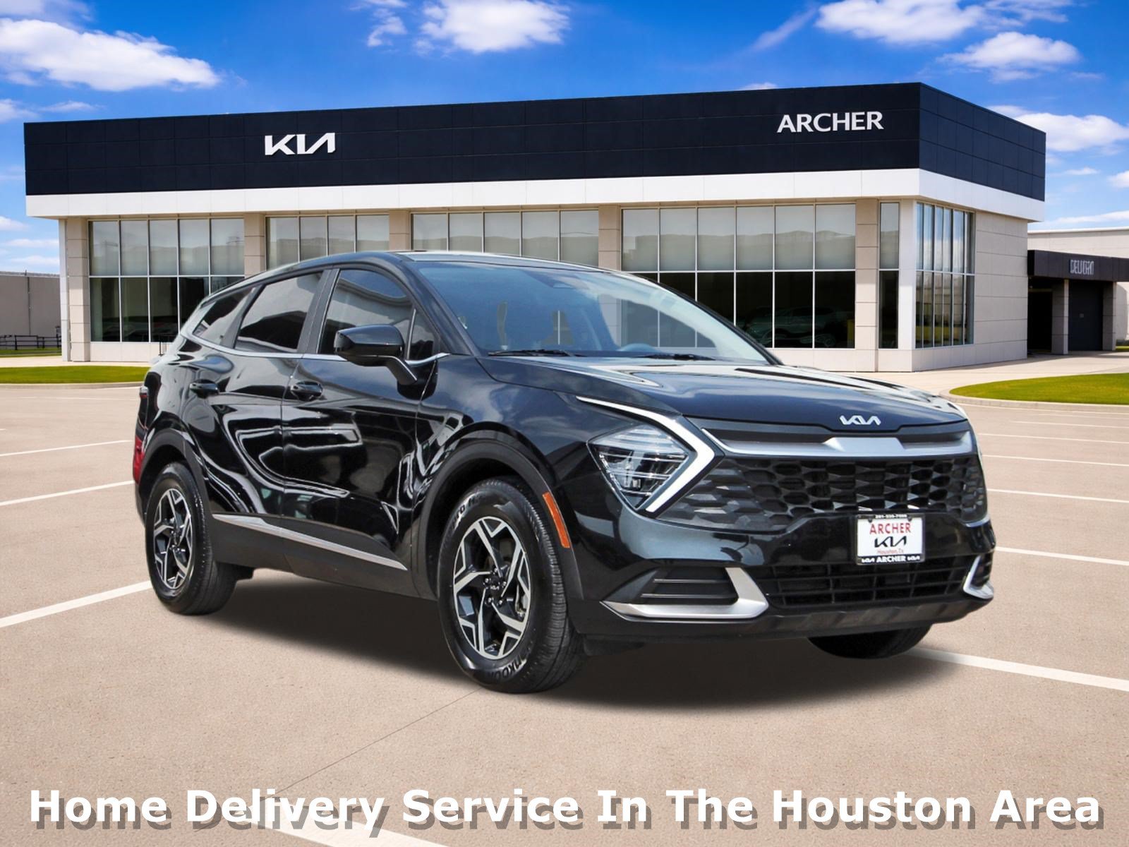 Certified 2025 Kia Sportage LX FWD image 1